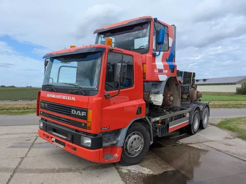 DAF 2x Daf 75, euro 1, 6x2/ Daf 75, 4x2 (Full Springs, cheap import)