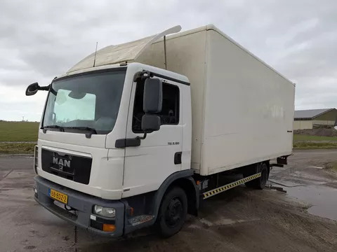 MAN TGL 8.180 Bakwagen, Laadklep